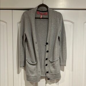 Knitted dove Gray Knit‎ Cardigan Sweater size medium
